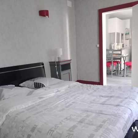 تول Appartement Centre Ville Avec Balcon -Terrasse Prive المظهر الخارجي الصورة