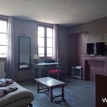 تول Appartement Centre Ville Avec Balcon -Terrasse Prive المظهر الخارجي الصورة