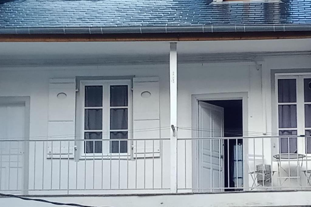 تول Appartement Centre Ville Avec Balcon -Terrasse Prive المظهر الخارجي الصورة