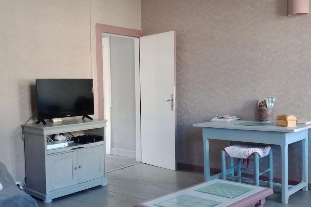 تول Appartement Centre Ville Avec Balcon -Terrasse Prive المظهر الخارجي الصورة
