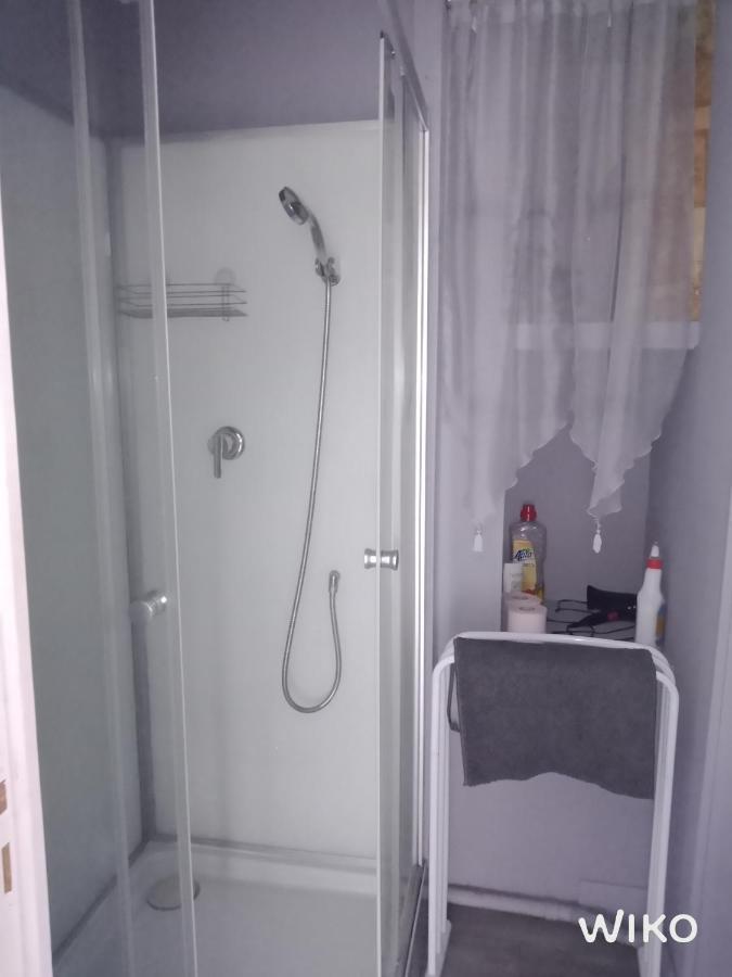تول Appartement Centre Ville Avec Balcon -Terrasse Prive المظهر الخارجي الصورة